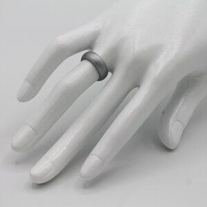 Jewelry silicone ring band 6mm wide silver color sport active fashion new